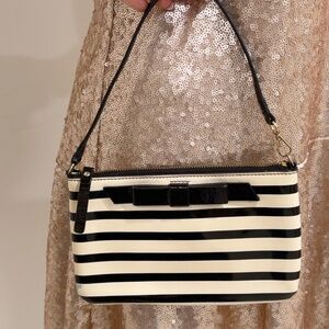 Kate Spade Lolly Chelsea Park Patent Leather Stripe Black/Cream Wristlet Clutch